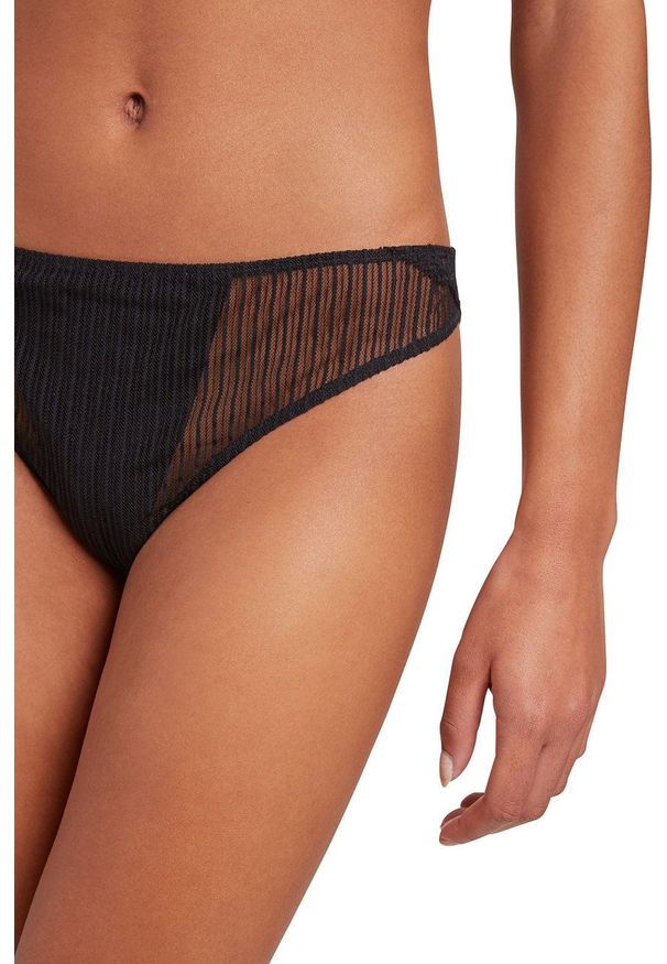 Wolford - Stringi Venus. Kolor: czarny