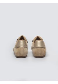 Big-Star - Sneakersy damskie ze skóry naturalnej beżowe TT274686 801. Okazja: na co dzień. Kolor: beżowy. Materiał: skóra. Szerokość cholewki: normalna. Wzór: gładki #2