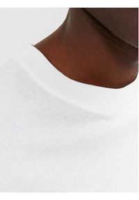 Jack & Jones - Jack&Jones T-Shirt Bradley 12249319 Biały Regular Fit. Kolor: biały. Materiał: bawełna #5