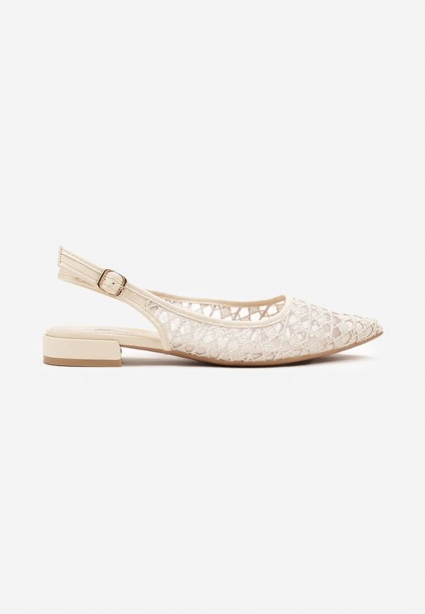 Renee - Beżowe Sandały Typu Slingback z Szydełkowym Zdobieniem Neonessa. Okazja: na co dzień. Zapięcie: sprzączka. Kolor: beżowy. Wzór: aplikacja. Sezon: lato. Obcas: na obcasie. Styl: elegancki, casual. Wysokość obcasa: niski