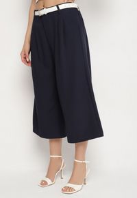 Born2be - Granatowe Spodnie Kuloty w Eleganckim Stylu Kolistea. Okazja: na co dzień, na spotkanie biznesowe. Kolor: niebieski. Wzór: aplikacja. Styl: elegancki #3