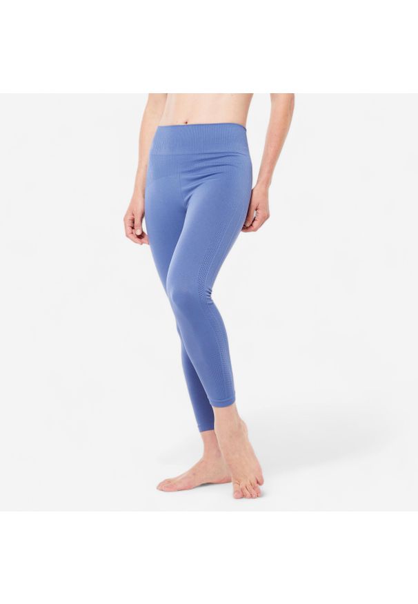 DOMYOS - Legginsy do jogi damskie Kimjaly 7/8. Stan: podwyższony. Kolor: niebieski. Materiał: materiał, poliamid, elastan. Sport: joga i pilates