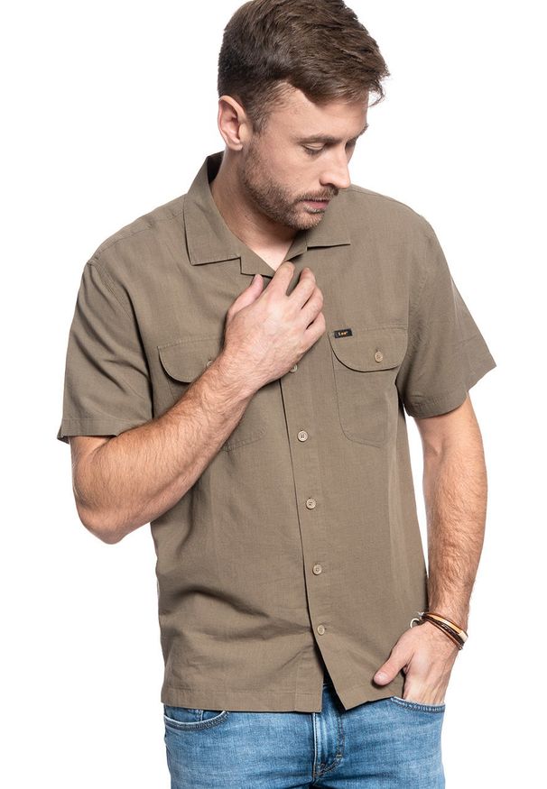 Lee - KOSZULA MĘSKA LEE SS WORKER SHIRT UTILITY GREEN L67REUNG 112116947