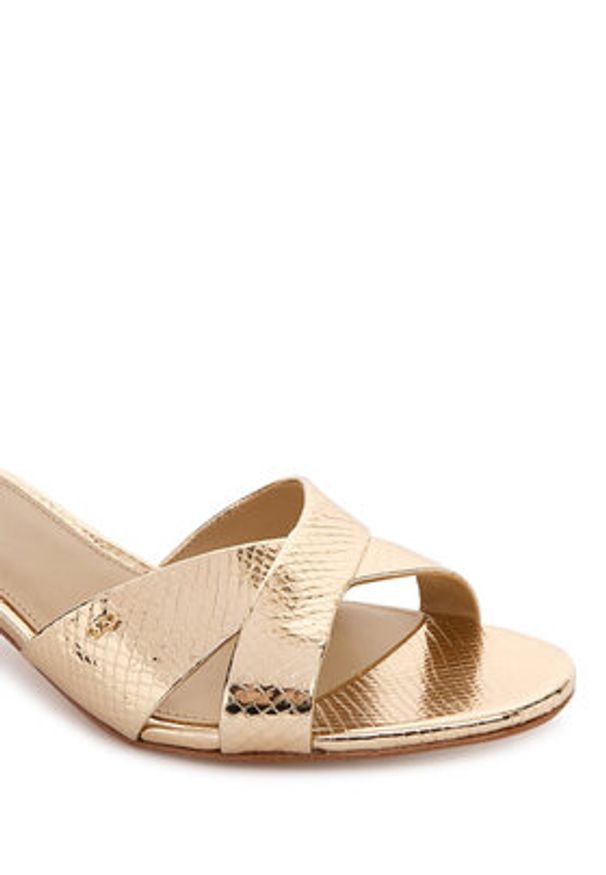 MICHAEL Michael Kors Klapki Cassidy Kitten 40S6CSMS1M Złoty. Kolor: złoty. Materiał: skóra