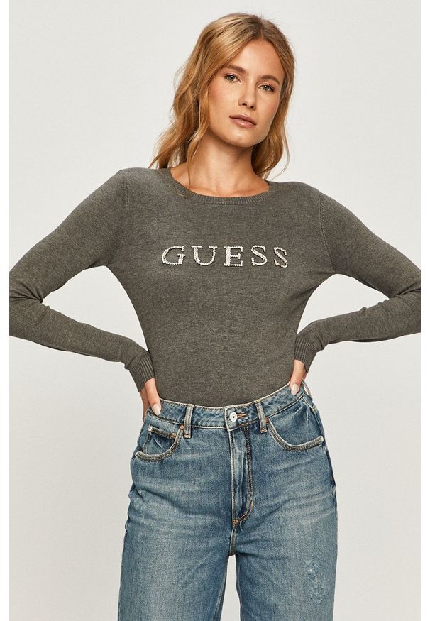 Guess Jeans - Sweter. Kolor: szary. Materiał: jeans. Długość rękawa: długi rękaw. Długość: długie. Wzór: aplikacja