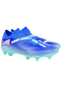 Puma - Buty piłkarskie PUMA Future 7 Pro MxSG. Kolor: zielony, niebieski, wielokolorowy. Materiał: materiał. Sport: piłka nożna