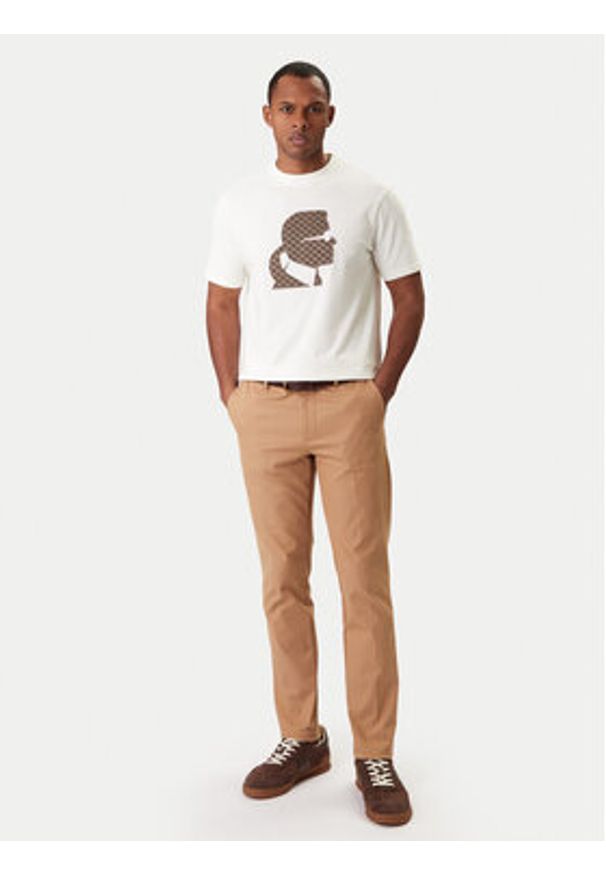 Karl Lagerfeld - KARL LAGERFELD T-Shirt 755055 561221 Écru Regular Fit. Typ kołnierza: dekolt w karo. Materiał: syntetyk