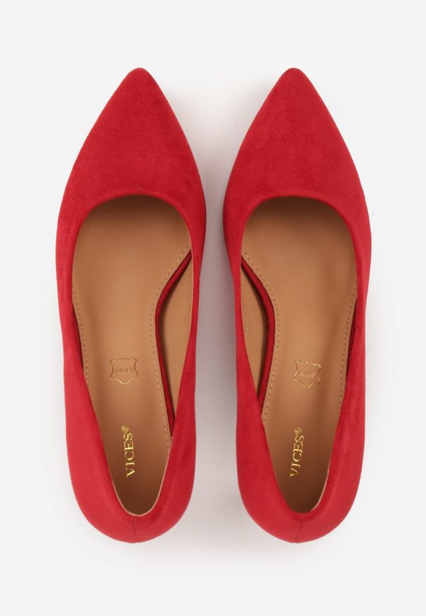 Born2be - Czerwone Czółenka VICES na Szpilce ze Skórzaną Wkładką Urillienne. Okazja: na co dzień, na ślub cywilny, na wesele, do pracy, na spotkanie biznesowe. Kolor: czerwony. Materiał: skóra. Obcas: na szpilce. Styl: klasyczny, casual, biznesowy, elegancki