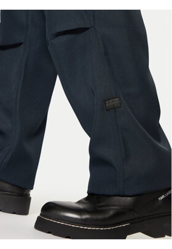 G-Star RAW - G-Star Raw Spodnie materiałowe R-3N D25224 862 Granatowy Straight Fit. Kolor: niebieski. Materiał: syntetyk