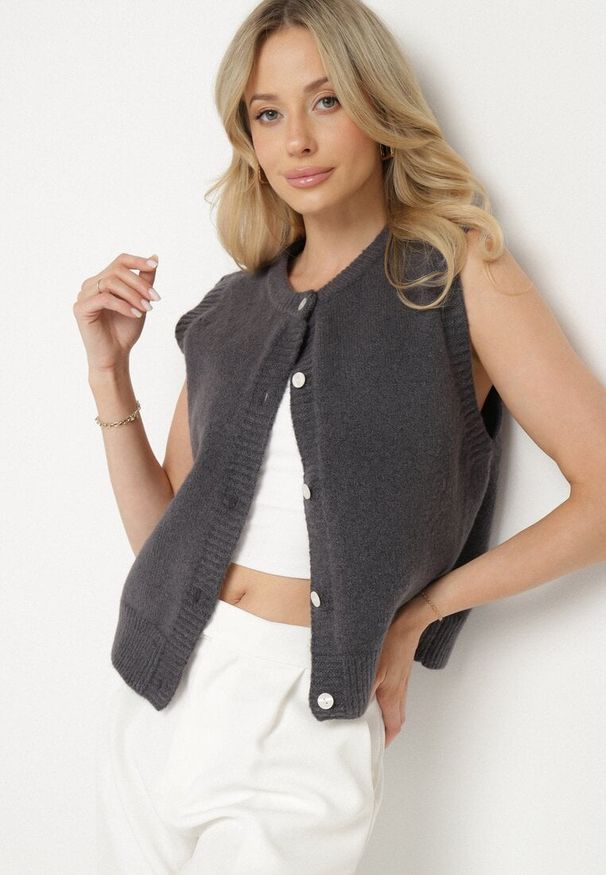 Born2be - Ciemnoszara Rozpinana Kamizelka z Wełną Eravina. Okazja: na co dzień. Kolor: szary. Materiał: wełna. Styl: klasyczny, elegancki, casual
