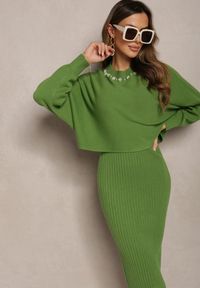 Renee - Zielony Dzianinowy Komplet z Prążkowaną Sukienką i Sweterkiem z Perełkami Smalthea. Kolor: zielony. Materiał: dzianina, prążkowany #2