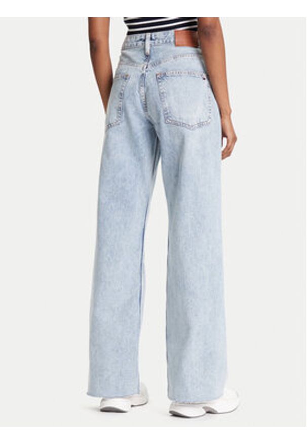 Tommy Jeans Jeansy Mia DW0DW21412 Niebieski Relaxed Fit. Kolor: niebieski