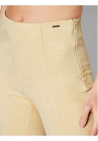 Guess Spodnie materiałowe W1YB90 WE0L0 Beżowy Slim Fit. Kolor: beżowy. Materiał: materiał, syntetyk #4