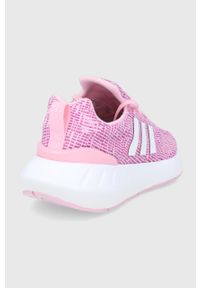 adidas Originals Buty Swift Run 22 GW8177 kolor różowy. Nosek buta: okrągły. Zapięcie: sznurówki. Kolor: różowy. Materiał: materiał, guma. Szerokość cholewki: normalna. Obcas: na platformie. Sport: bieganie #2