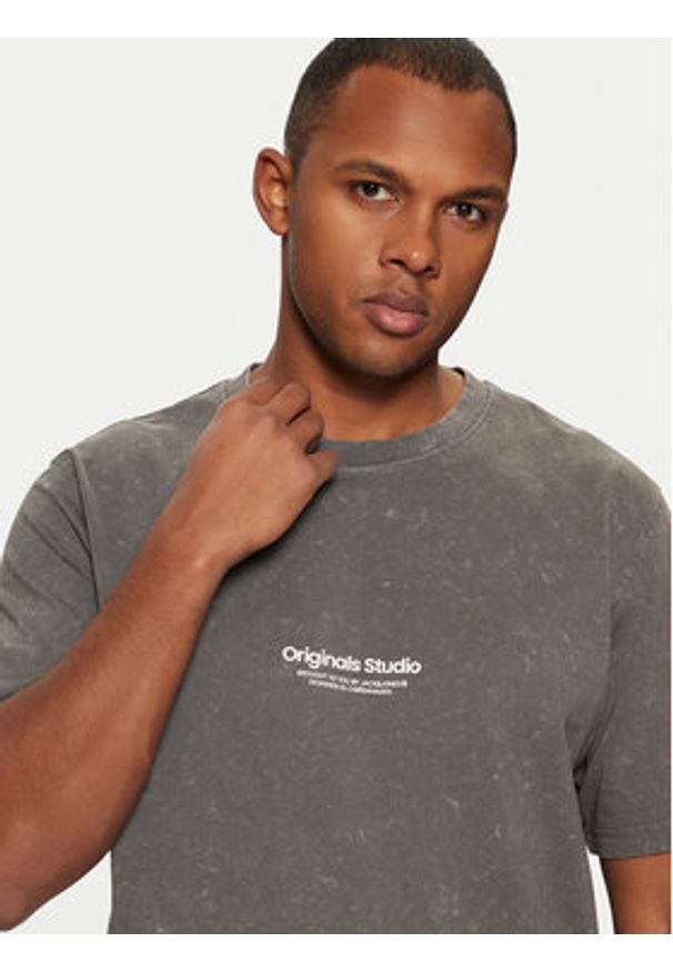 Jack & Jones - Jack&Jones T-Shirt Vesterbro 12256715 Szary Relaxed Fit. Kolor: szary. Materiał: bawełna