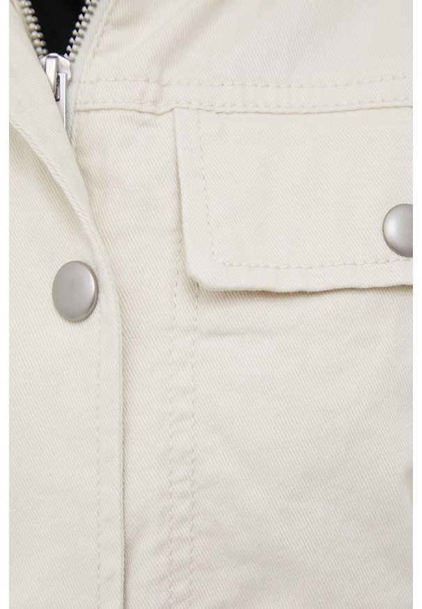 GAP kurtka jeansowa damska kolor beżowy przejściowa. Okazja: na co dzień. Kolor: beżowy. Materiał: jeans. Długość: krótkie. Styl: casual