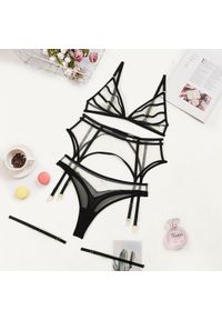 Intica - Komplet bielizny z paseczkami na romantyczne wieczory Rositta. Kolor: czarny. Materiał: materiał #1