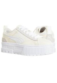 Buty do chodzenia damskie Puma Mayze Patchwork. Kolor: biały. Materiał: materiał, tkanina. Szerokość cholewki: normalna. Sport: turystyka piesza