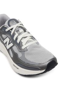 New Balance Buty do biegania Arishi MARISTG4 Szary. Kolor: szary. Materiał: materiał