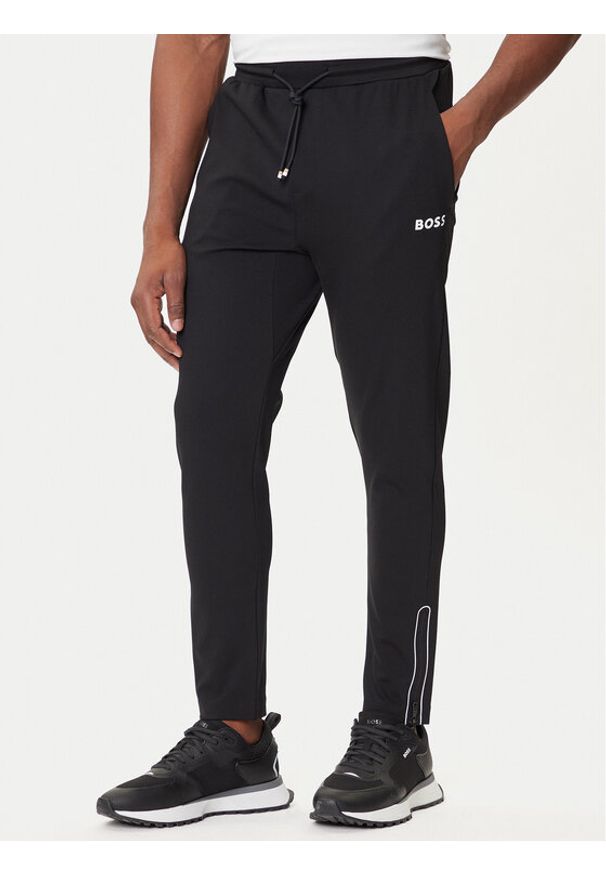 BOSS Spodnie dresowe Hicon 50542940 Czarny Regular Fit. Kolor: czarny. Materiał: syntetyk