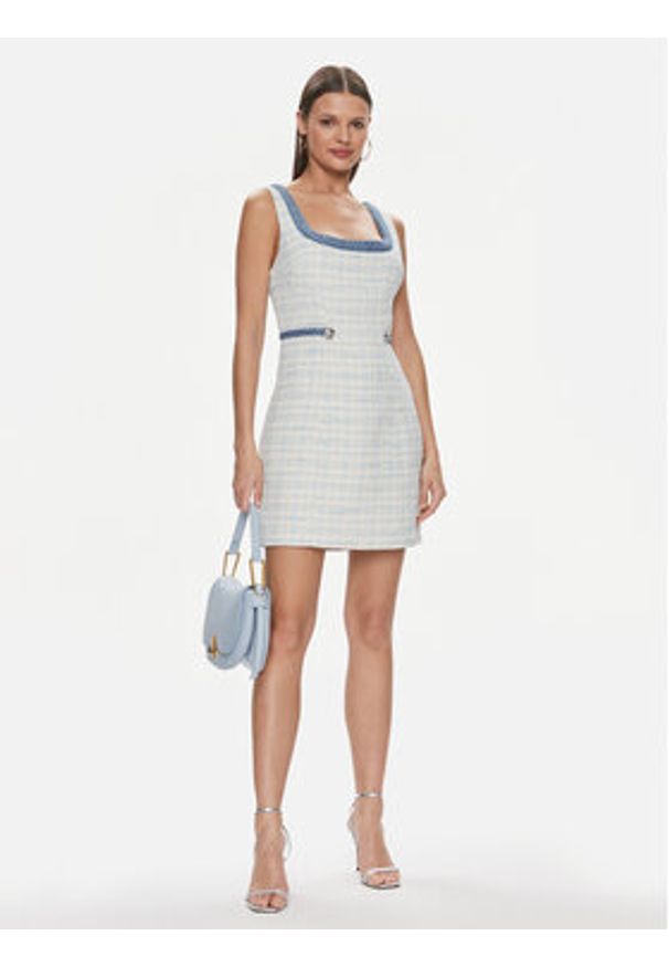 Guess Sukienka codzienna W4RK16 WFWV2 Błękitny Bodycon Fit. Okazja: na co dzień. Kolor: niebieski. Materiał: syntetyk. Typ sukienki: bodycon, proste. Styl: casual