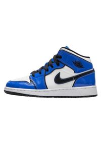 Buty koszykarskie męskie Nike Air Jordan 1 Mid Retro Signal Blue SE. Zapięcie: sznurówki. Kolor: biały, wielokolorowy, niebieski. Materiał: materiał. Szerokość cholewki: normalna #1