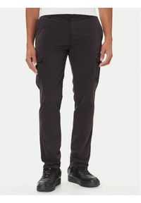 Mustang Spodnie materiałowe Daytona 1016826 Czarny Slim Fit. Kolor: czarny. Materiał: bawełna