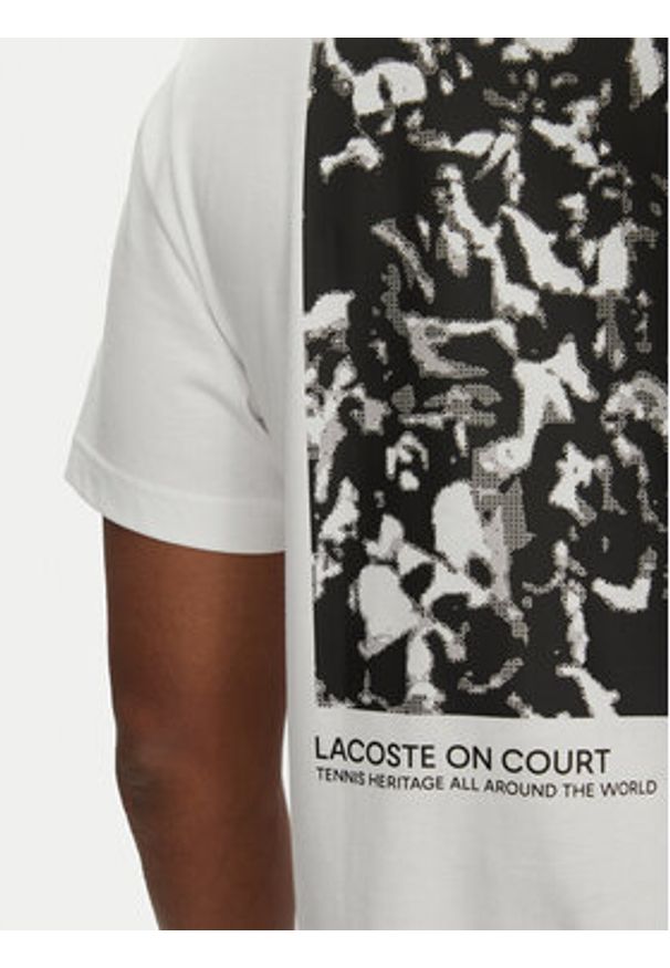 Lacoste T-Shirt TH9880 Biały Regular Fit. Kolor: biały. Materiał: bawełna