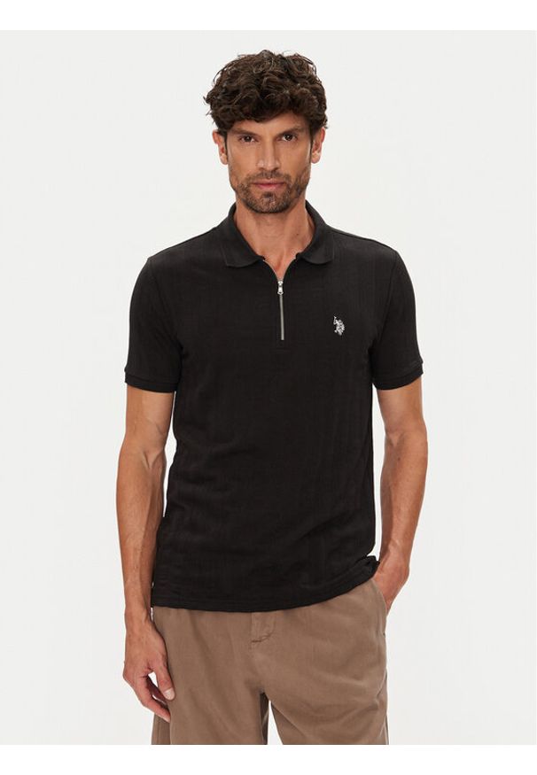 U.S. Polo Assn. Polo MUP3992 Czarny Regular Fit. Typ kołnierza: polo. Kolor: czarny. Materiał: bawełna