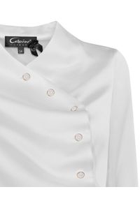 CATERINA - Biała bluzka z asymetrycznym zapięciem. Kolor: biały. Materiał: wiskoza, materiał. Długość rękawa: długi rękaw. Długość: długie. Styl: wizytowy, elegancki #3