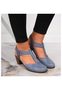 Sandały skórzane damskie na gumki Rieker 40988-12 niebieskie. Kolor: niebieski. Materiał: skóra #3