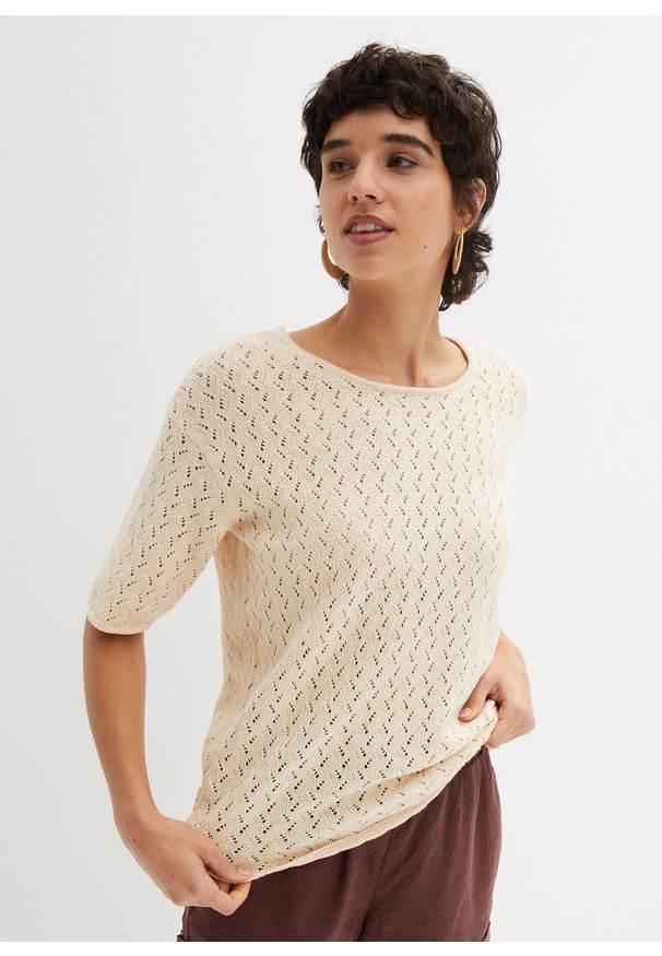 bonprix - Shirt dzianinowy ażurowy z domieszką lnu, rękawy 1/2. Kolor: beżowy. Materiał: len, dzianina. Wzór: ażurowy