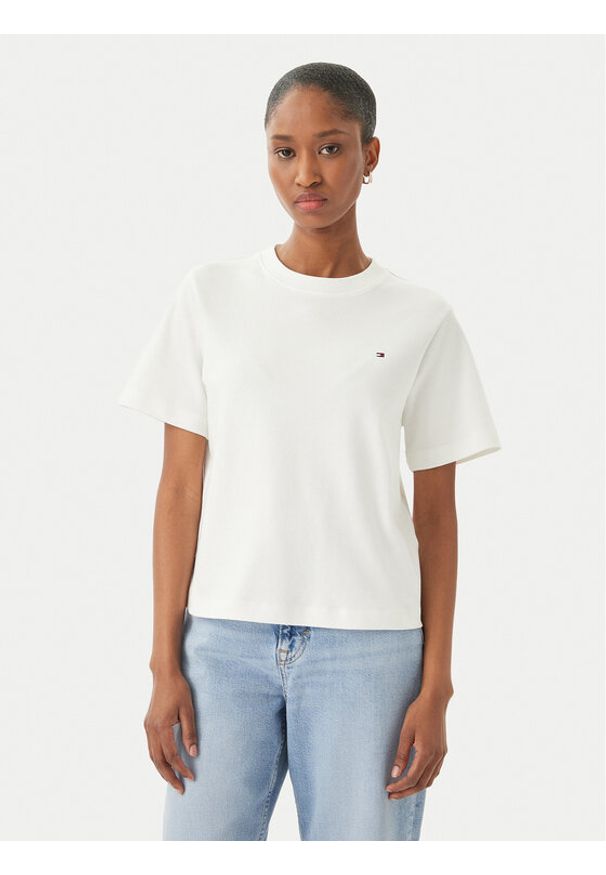 TOMMY HILFIGER - Tommy Hilfiger T-Shirt WW0WW49646 Biały Boxy Fit. Kolor: biały. Materiał: bawełna