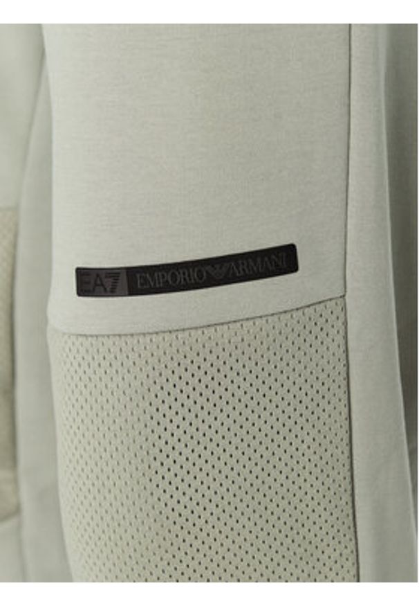 EA7 Emporio Armani Dres 7M000328 AF12660 U8058 Szary Regular Fit. Kolor: szary. Materiał: bawełna, syntetyk