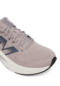 New Balance Buty do biegania FuelCell Propel v5 WFCPR8OA Fioletowy. Kolor: fioletowy. Materiał: materiał #4