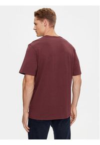 Wrangler T-Shirt 112341242 Brązowy Relaxed Fit. Kolor: brązowy. Materiał: bawełna