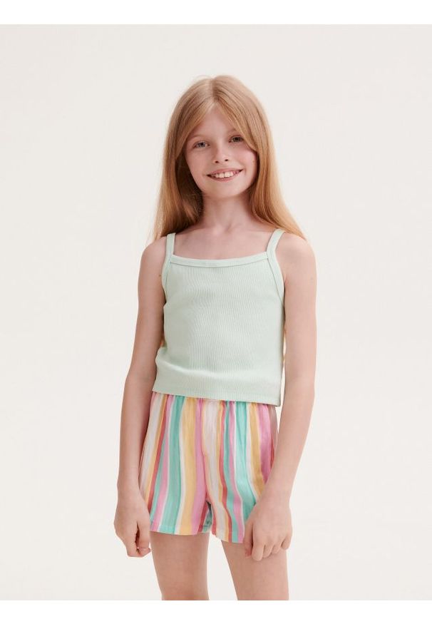 Reserved - Top na ramiączkach - jasnozielony. Kolor: zielony. Materiał: dzianina, włókno, bawełna. Długość rękawa: na ramiączkach. Długość: krótkie