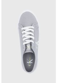 Calvin Klein Jeans tenisówki YM0YM00306.PFR męskie kolor szary. Nosek buta: okrągły. Zapięcie: sznurówki. Kolor: szary. Materiał: poliester, guma #3