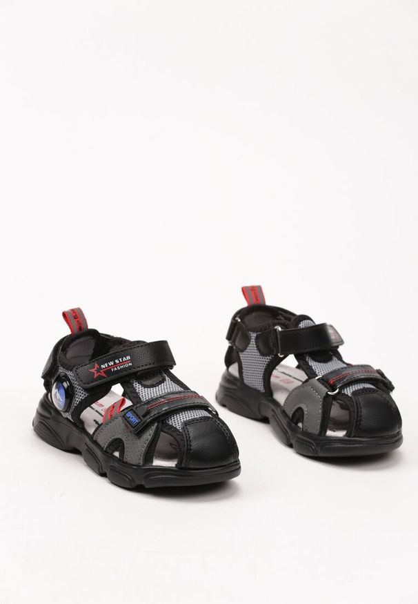 Born2be - Czarne Sandały ze Skórzaną Wkładką i Zapięciem na Rzepy Miraena. Okazja: na co dzień. Zapięcie: rzepy. Kolor: czarny. Materiał: skóra. Styl: wizytowy, casual, elegancki