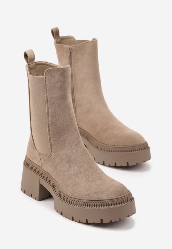 Renee - Ciemnobeżowe Botki Typu Sztyblety na Platformie Fesurela. Okazja: na co dzień. Kolor: beżowy. Materiał: jeans. Obcas: na platformie. Styl: casual