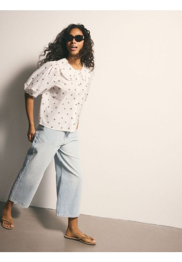 Reserved - Jeansy culotte - niebieski. Kolor: niebieski