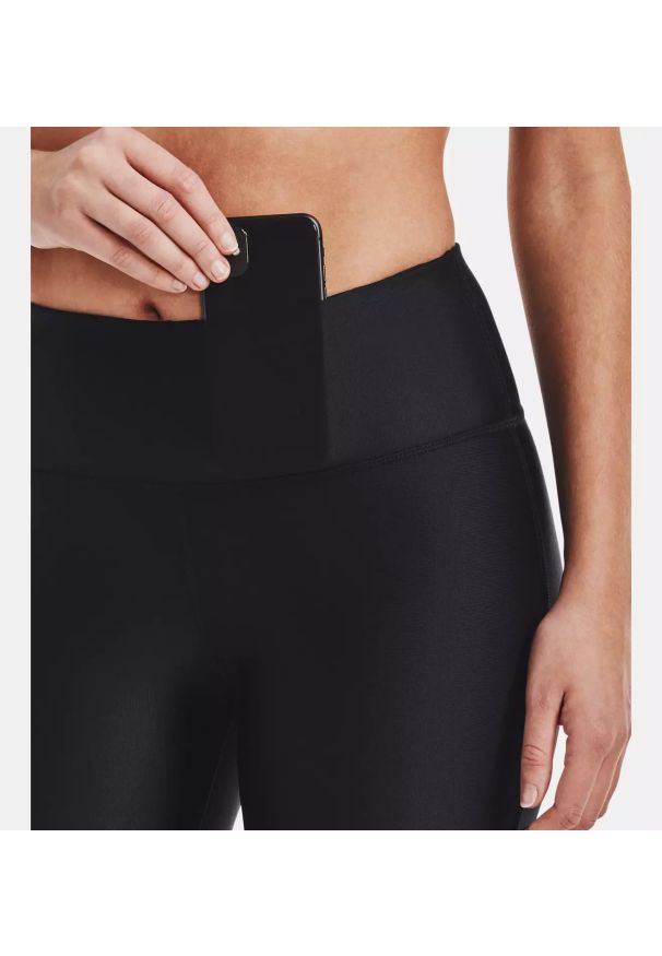 Under Armour - Spodenki treningowe damskie UNDER ARMOUR ARMOUR BIKE SHORT. Kolor: czarny. Sport: turystyka piesza