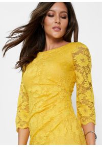 Sukienka koronkowa shape z ozdobnym marszczeniem bonprix żółty kanarkowy. Kolor: żółty. Materiał: koronka #2