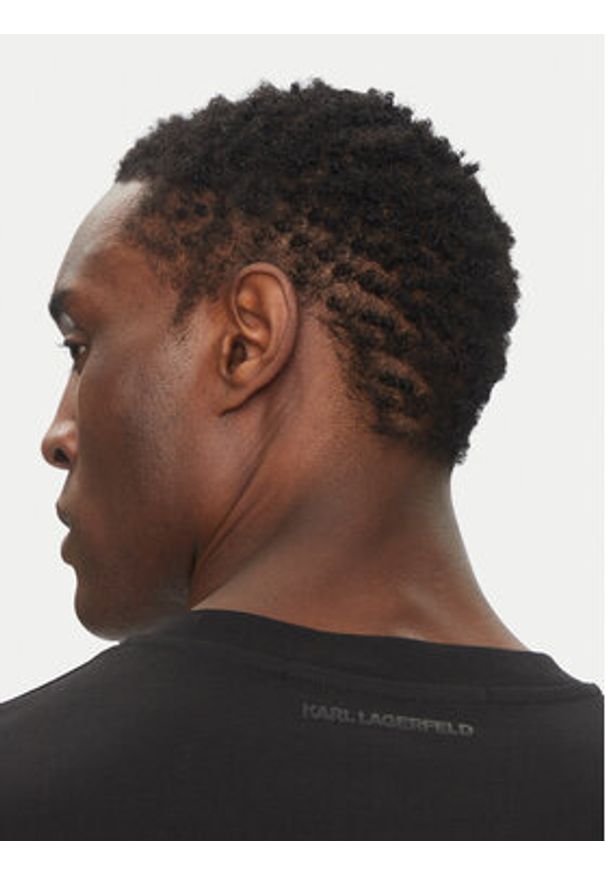 Karl Lagerfeld - KARL LAGERFELD T-Shirt 755063 552241 Czarny Regular Fit. Typ kołnierza: dekolt w karo. Kolor: czarny. Materiał: bawełna