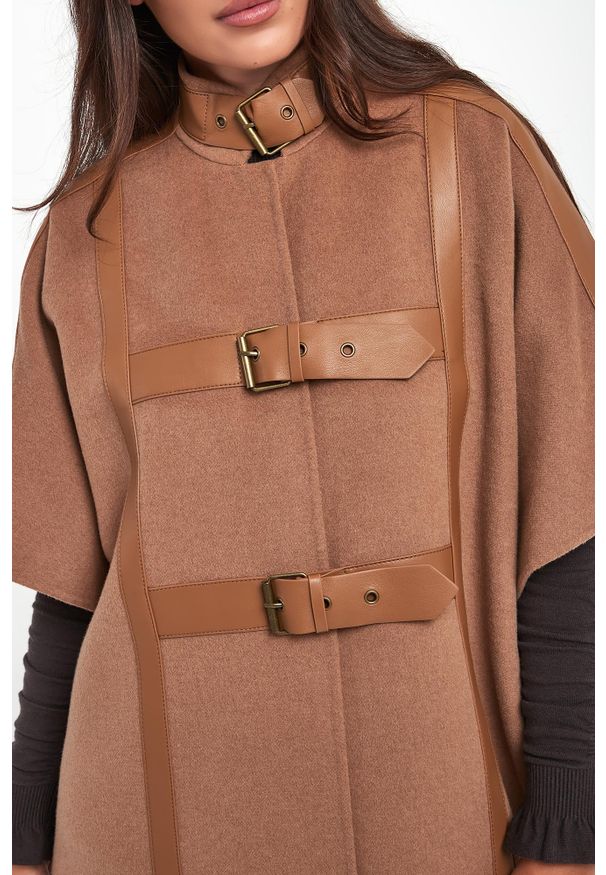 Twinset Milano - Ponczo damskie wełniane TWINSET. Materiał: wełna