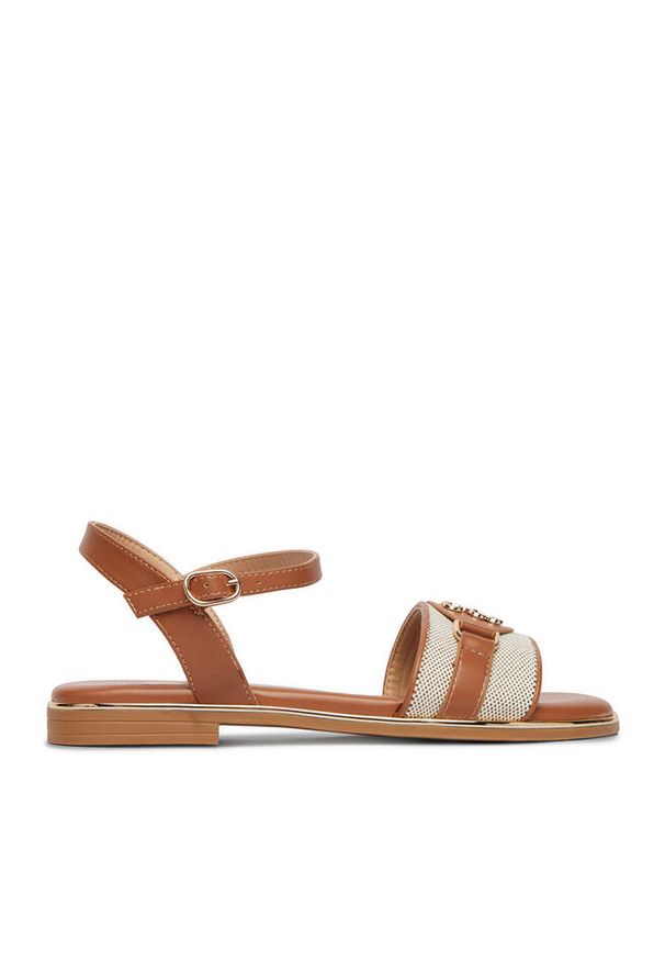 Klapki Nine West. Kolor: brązowy