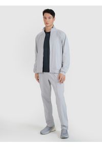 4f - 4F Bluza treningowa rozpinana bez kaptura męska - szara XL. Typ kołnierza: bez kaptura. Kolor: szary. Materiał: syntetyk, włókno, dzianina, materiał. Długość rękawa: raglanowy rękaw. Wzór: gładki, ze splotem. Styl: sportowy. Sport: fitness