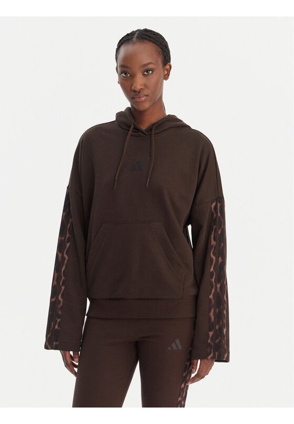 Adidas - adidas Bluza Seasonal Essentials Leopard Print KA4683 Brązowy Loose Fit. Kolor: brązowy. Materiał: bawełna. Wzór: nadruk