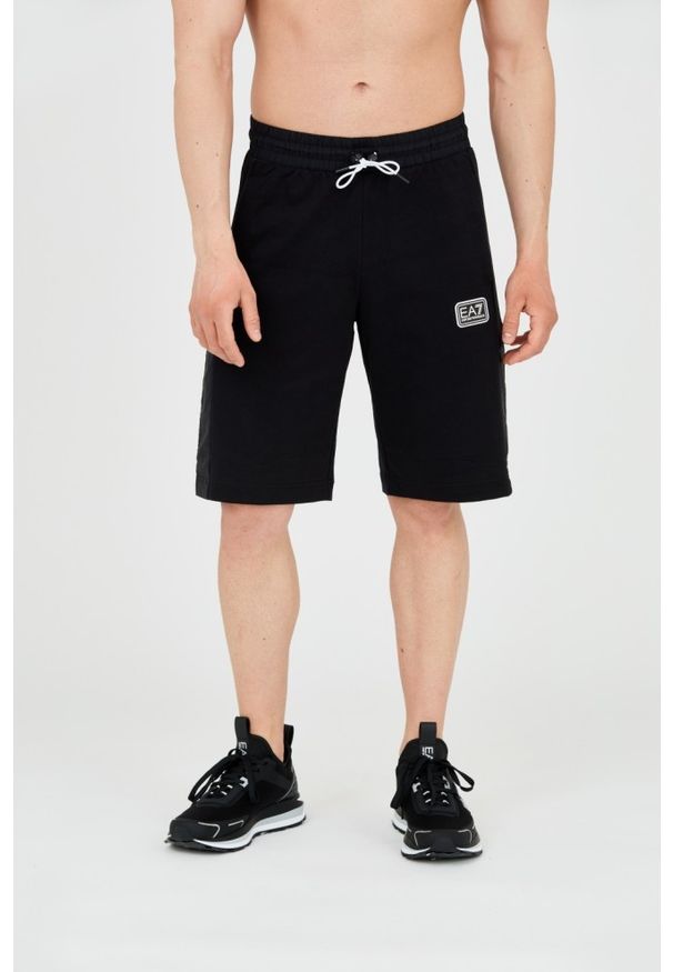 EA7 Emporio Armani - EA7 Męskie czarne shorty ze wstawkami, Rozmiar XXL. Kolor: czarny. Materiał: bawełna. Długość: krótkie