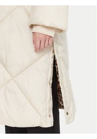 LOLA CASADEMUNT Kurtka zimowa LF2501002 Beżowy Relaxed Fit. Kolor: beżowy. Materiał: syntetyk. Sezon: zima #3
